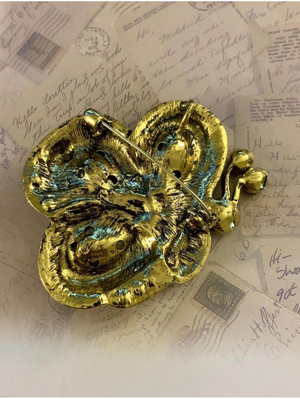 Beautiful Butterfly Brooch Yellow Metallic Multicolored Rhinestone Statement Pin - Picture 2 of 4